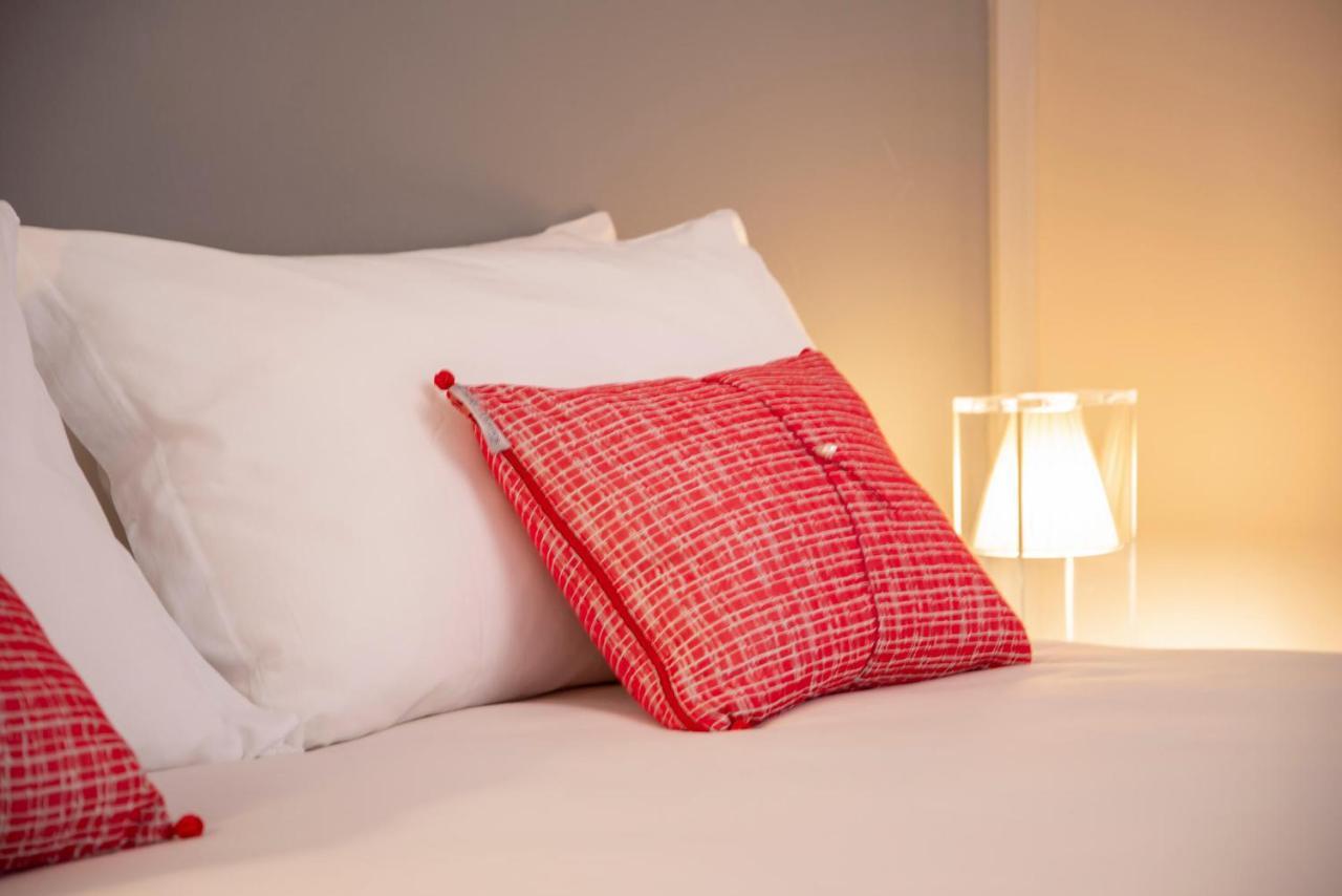 Time To Be - Luxury Apartments Centro Storico Peschiera del Garda Ngoại thất bức ảnh