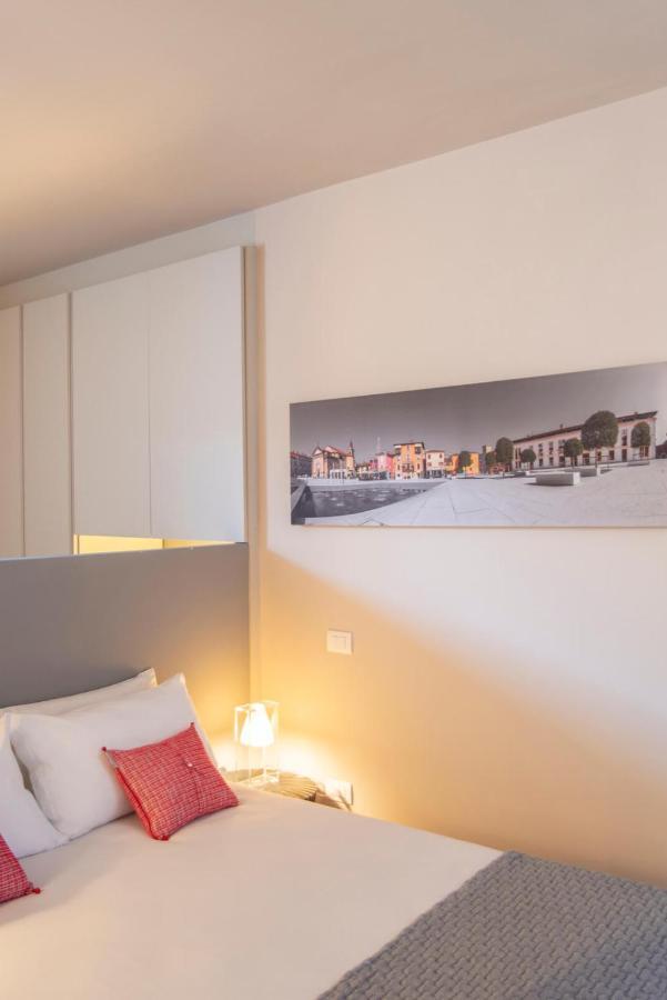 Time To Be - Luxury Apartments Centro Storico Peschiera del Garda Ngoại thất bức ảnh