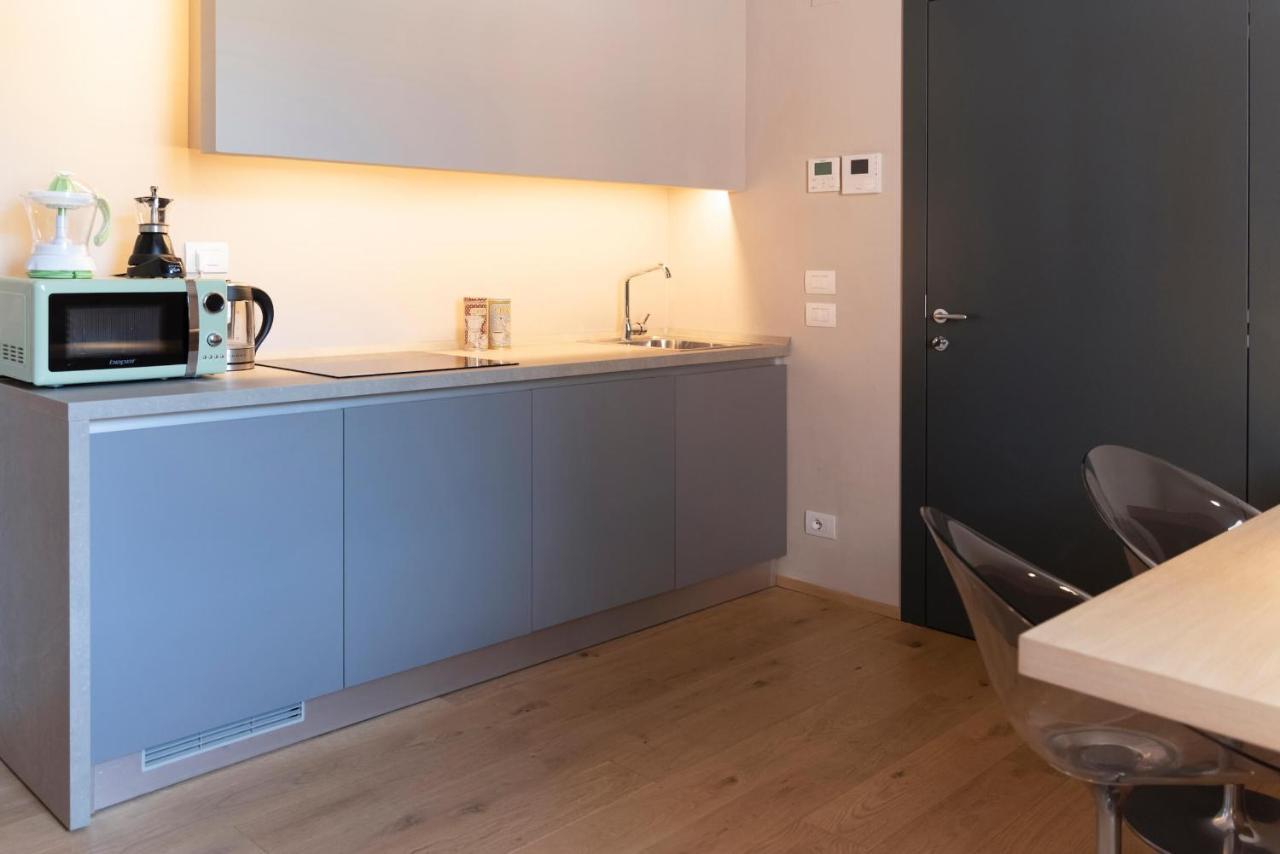 Time To Be - Luxury Apartments Centro Storico Peschiera del Garda Ngoại thất bức ảnh